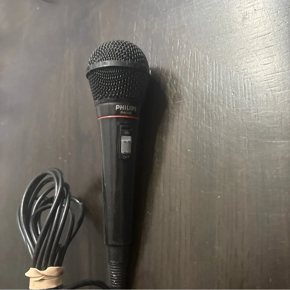 Philips Dynamic Cable Karaoke Microphone # PH62080 / jack adapter